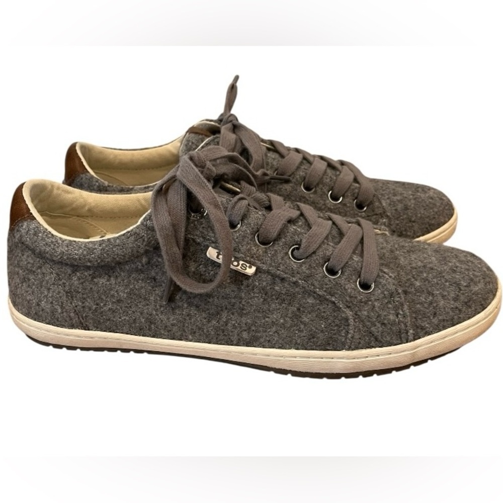 Taos Star Burst soft gray wool felt Sneakers tennis shoes size 9